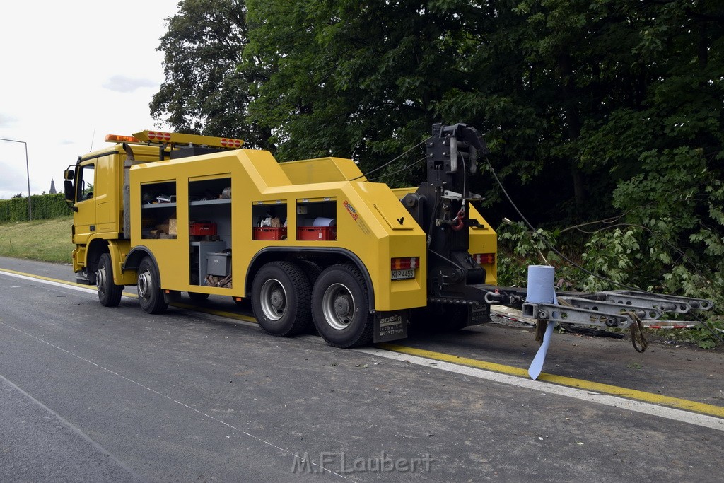 Schwerer VU A 3 Rich Oberhausen Hoehe AK Leverkusen P817.JPG - Miklos Laubert